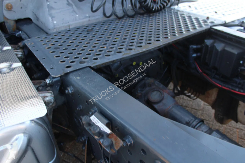 Traktor Iveco 420 + EURO 6