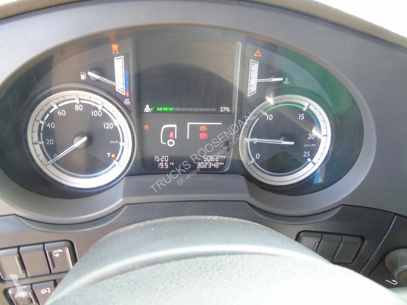 Tahač DAF + 302KM + PTO + MANUAL + EURO 6