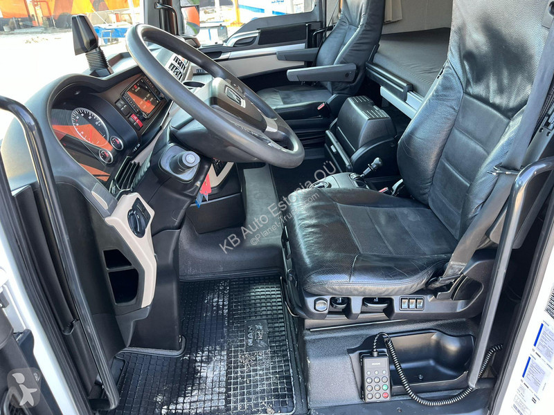 Tractor MAN 28.500 6x2 XXL CAB / INTARDER /...