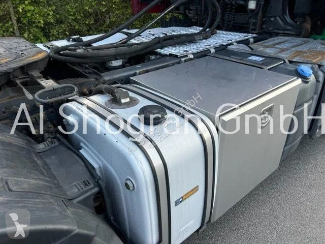 Tahač Volvo FH...