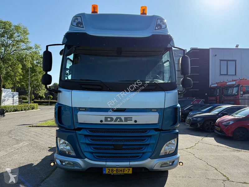 Traktor DAF 440 6X2 EURO 6 + HMF 3220-K5 REMOTE...