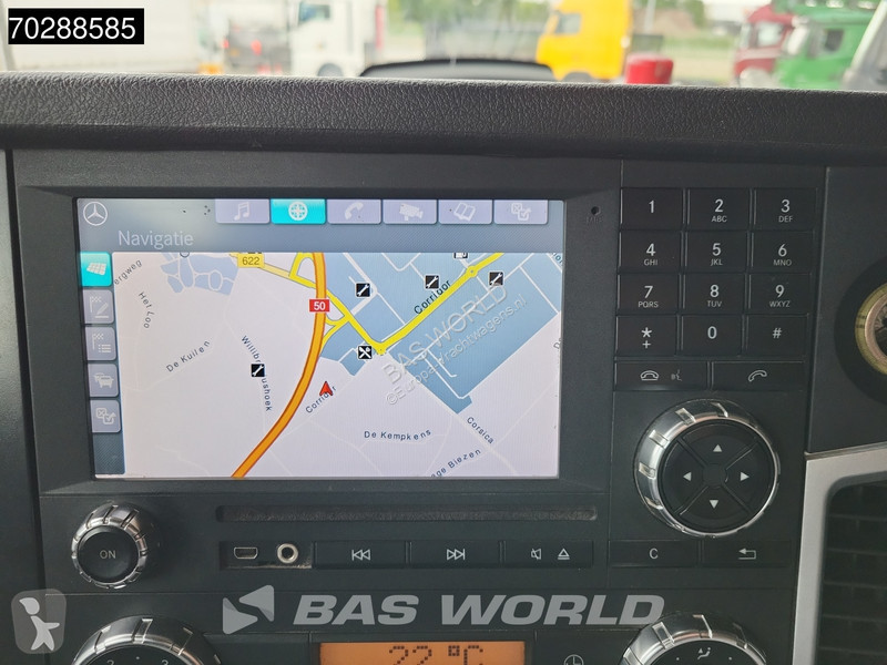 Traktor Mercedes 2063 4X2 BigSpace Full-Air...