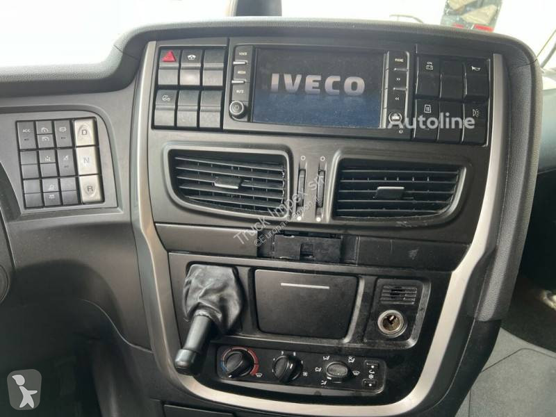 Traktor Iveco