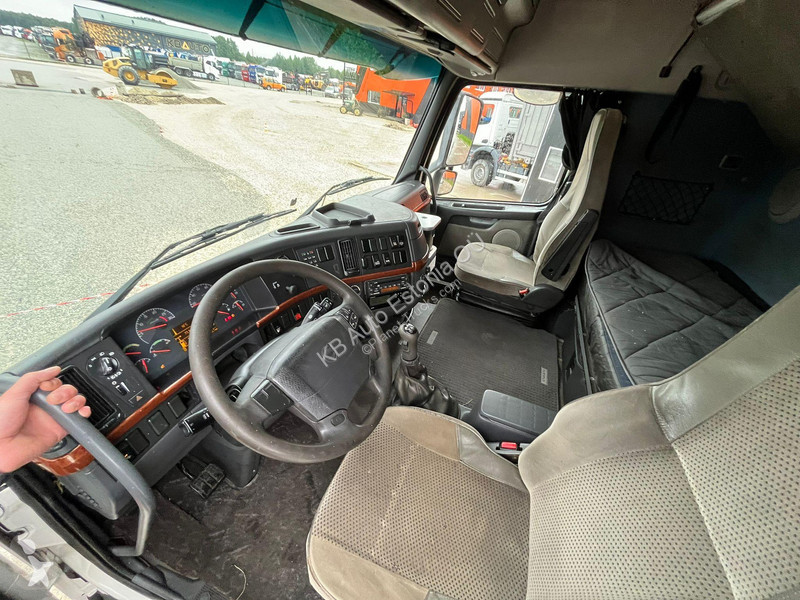 Traktor Volvo 460 6x2 GLOBE XL / DOUBLE BOGIE