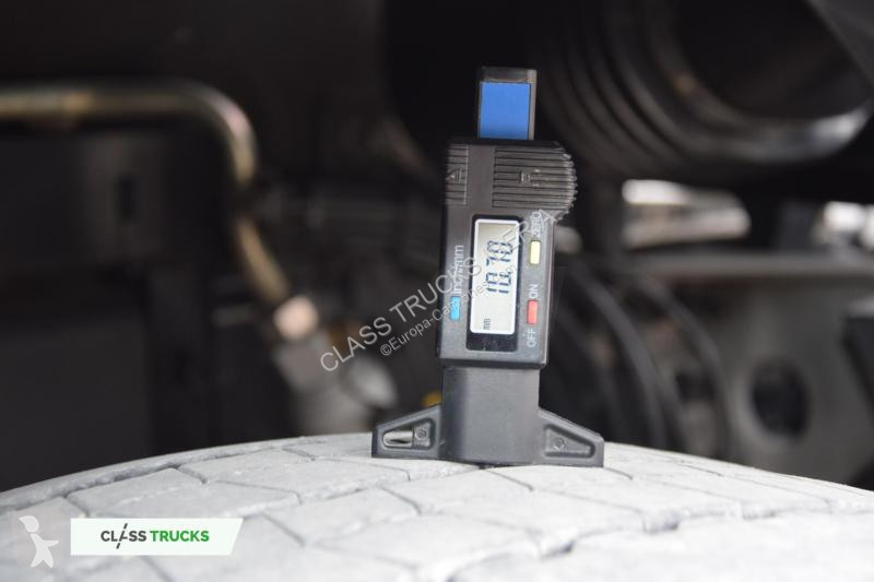 Traktor Volvo 500 Globetrotter XL