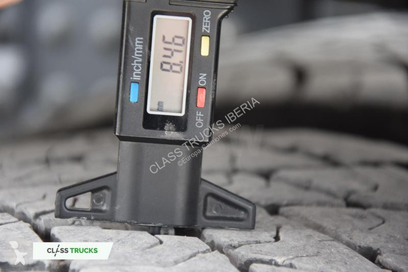 Traktor Volvo 500 Globetrotter XL