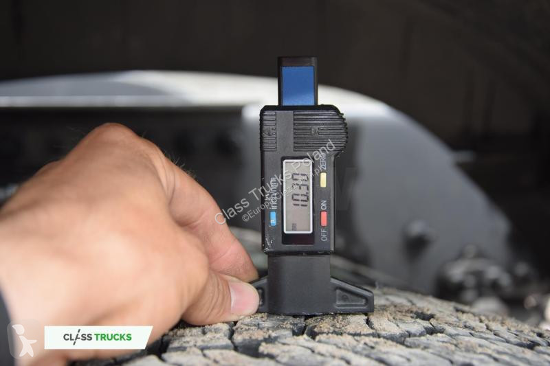 Traktor Volvo 500 Globetrotter XL