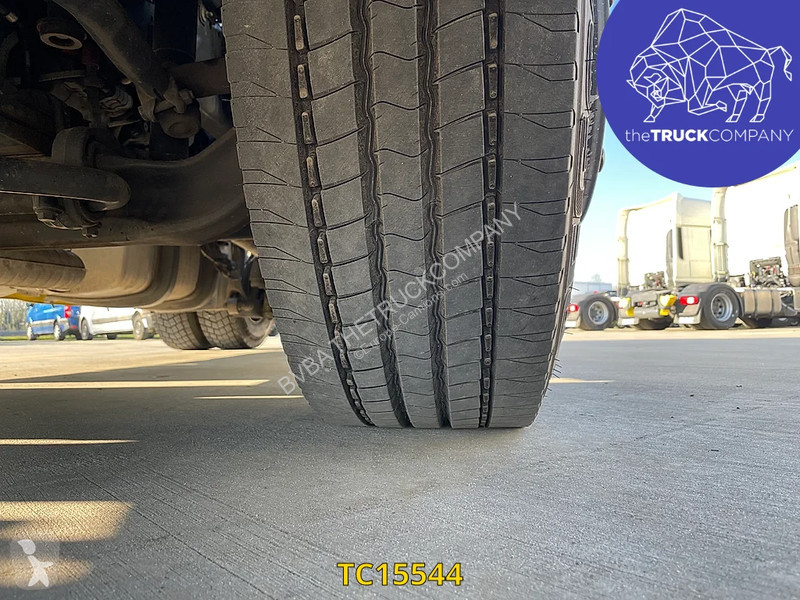 جرار DAF 430