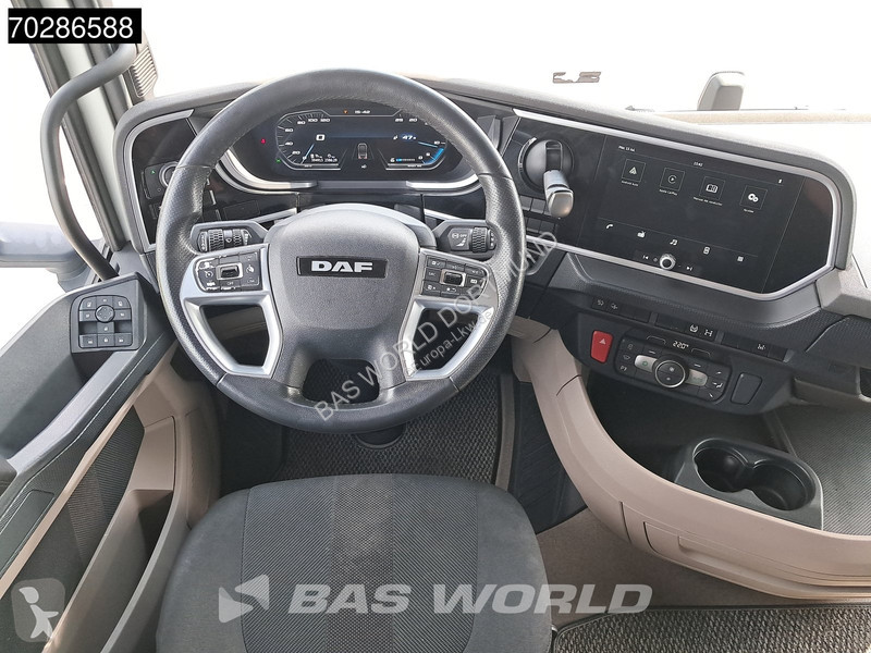 Traktor DAF 530  4X2 Retarder 2xTanks ACC LED...
