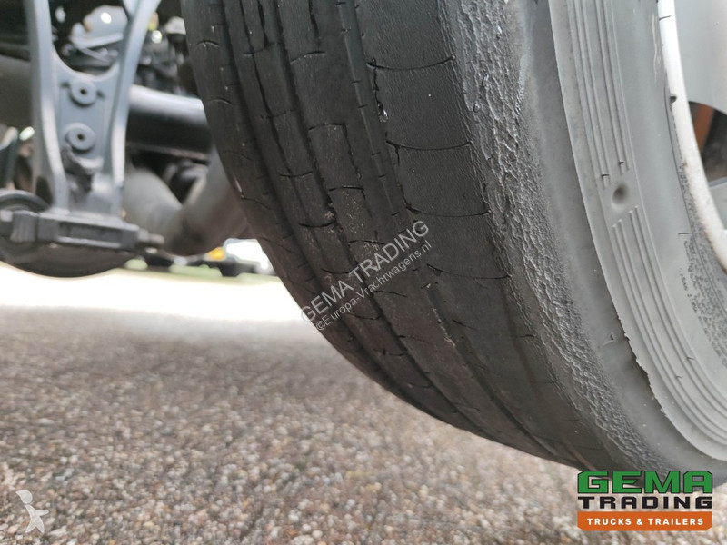 Traktor Iveco 420 Hi-Way 6x2 Euro6 Top! (T1288)