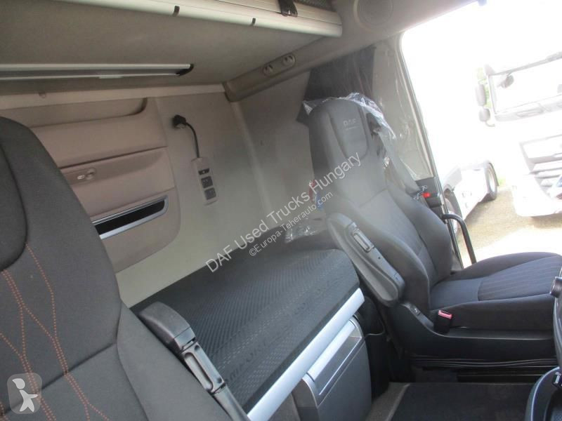Traktor DAF 530 FT 4X2