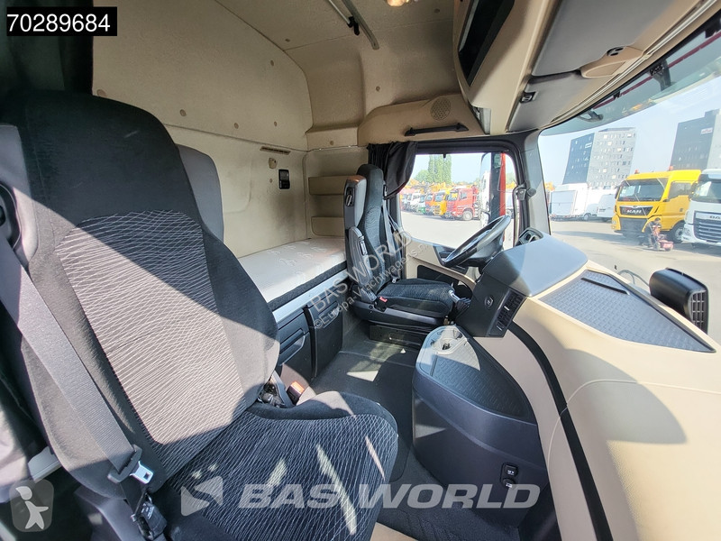 Tahač Mercedes 1853 4X2 Retarder Euro 6