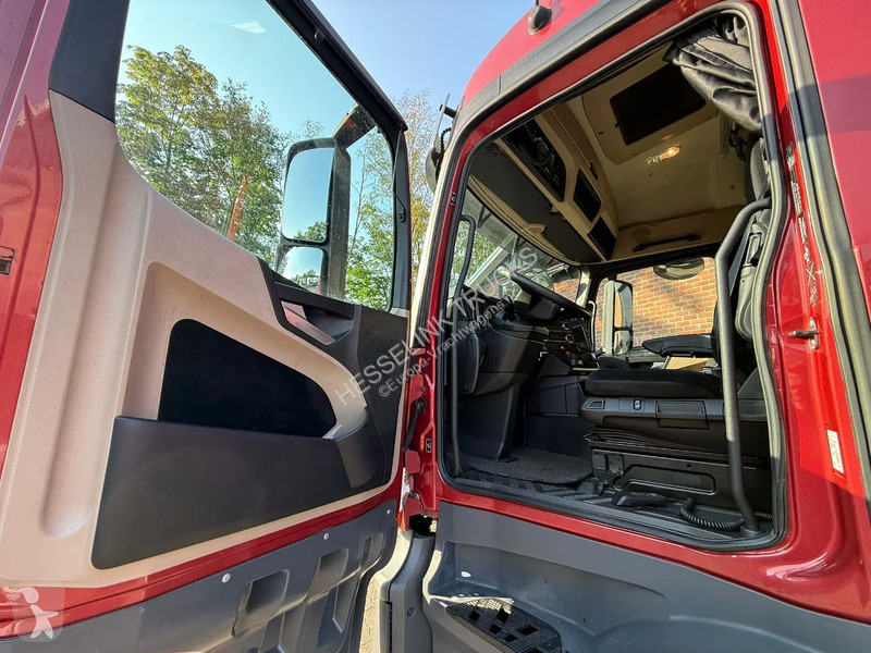 Trekker Mercedes 1840 4X2 EURO 6 701.140KM, NL...