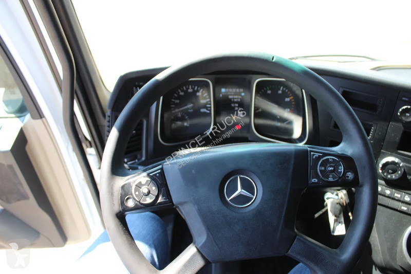 Trekker Mercedes 1845 * EURO6 * 4X2 * hydraulic *
