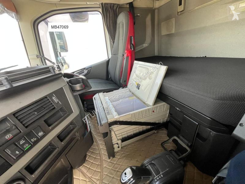 Traktor Volvo FH 460 / ZABUDOWY / SUPER STAN /...