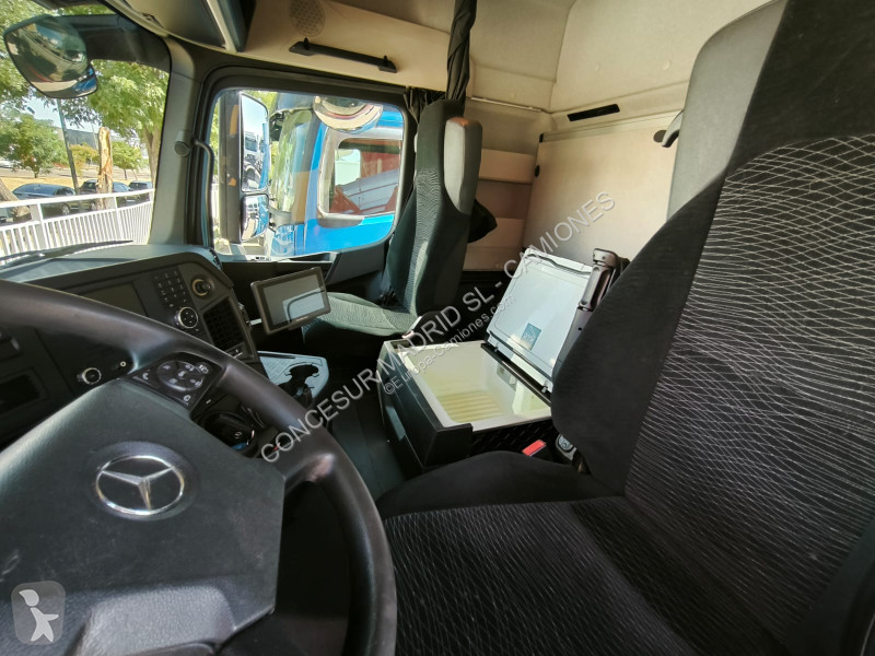 Traktor Mercedes  1845 LS HAD