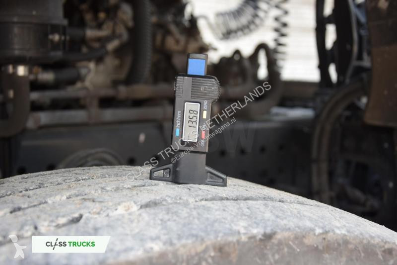 Traktor Mercedes 5 1845 BigSpace