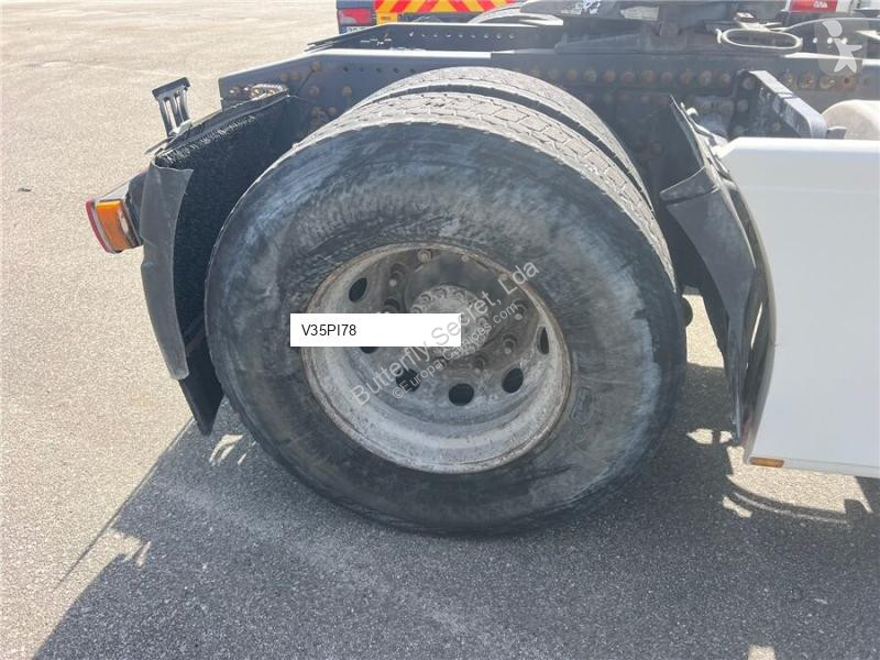 Cap tractor Volvo -37