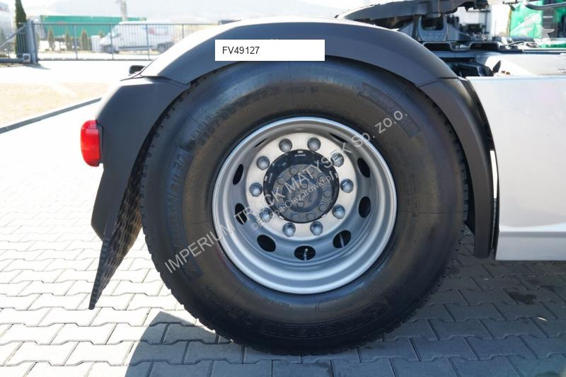 جرار DAF XF 510
