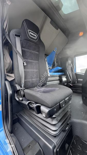جرار Iveco  AS440ST/PLNG