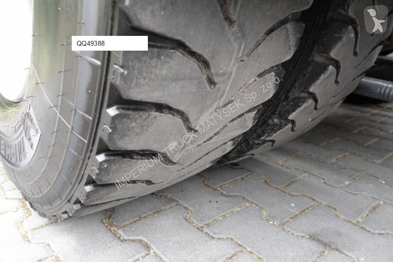 جرار DAF 85410