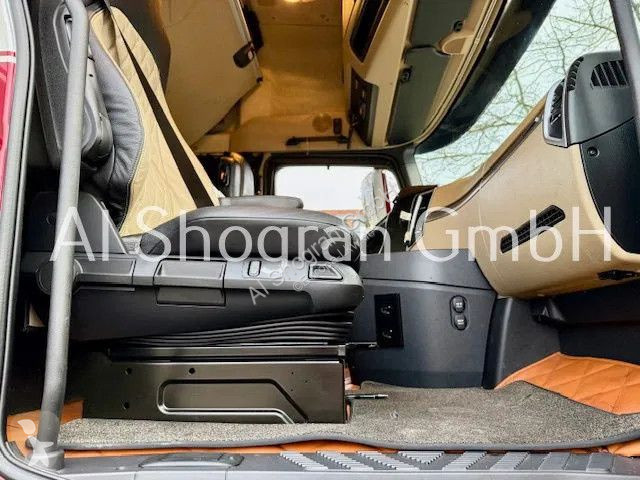 جرار Mercedes 1863 GigaSpace / Euro 6