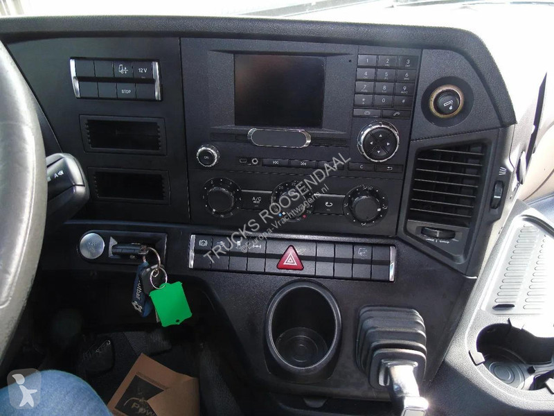 جرار Mercedes 1842 + euro 5 + spoiler