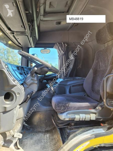 جرار Scania