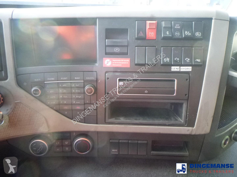 جرار Volvo 450 4x2 Euro 6 + ADR
