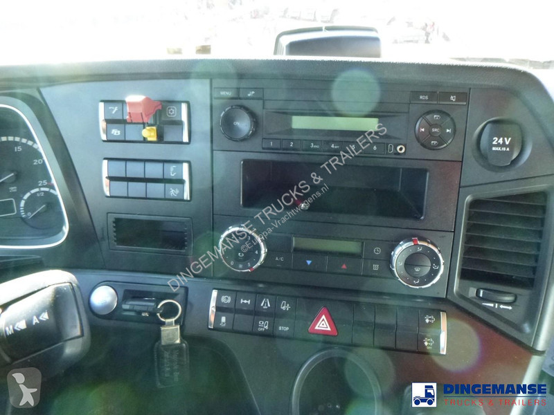 جرار Mercedes 1843 4x2 Euro 6 + ADR