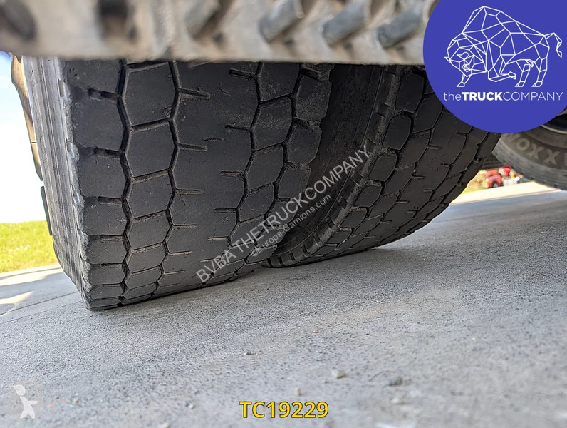 جرار Mercedes 2646