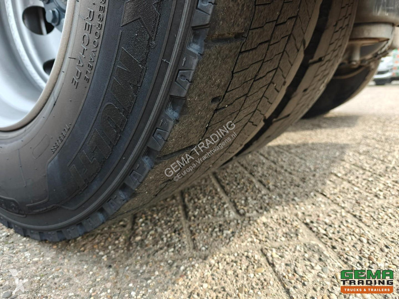 Traktor Mercedes 1942 4x2 Bigspace Euro5 - 13L...