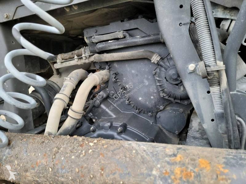جرار Iveco