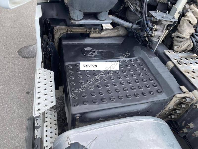جرار Renault T460