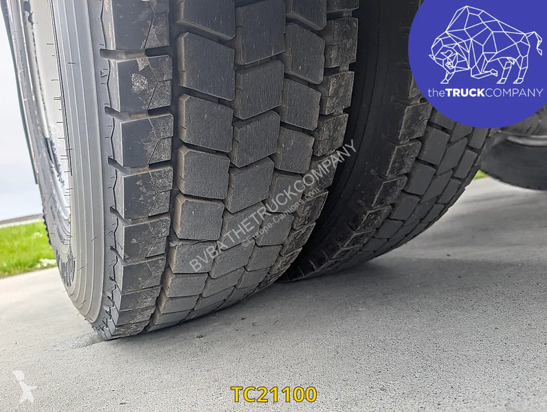 جرار DAF 480