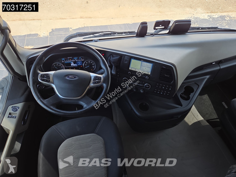 جرار Ford F-Max 500 4X2 Hydraulic Standklima...