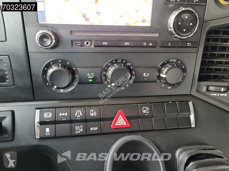 جرار Mercedes 1948 4X2 ClassicSpace Retarder Navi