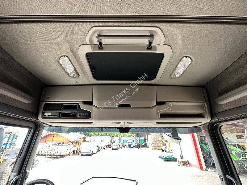 جرار Scania 4x2 BL SA Retarder/ACC / NAVI/DAB+/LDW