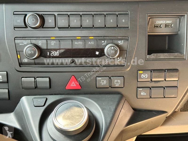 جرار MAN 3 18.580 4x2 LL IndividualS / Retarder...