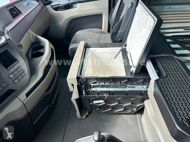 جرار MAN 3 18.470 4x2 LL MEGA /RETARDER /ACC...