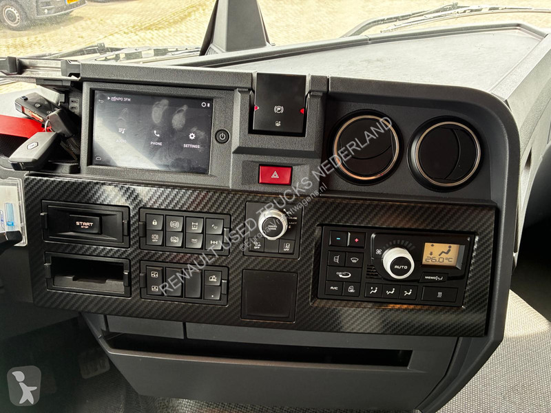 جرار Renault T EVO 520 T4X2 13 LITER,...