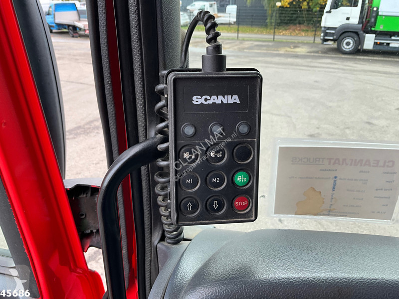 جرار Scania 620 V8 8x4 Hiab 105 Ton/meter...