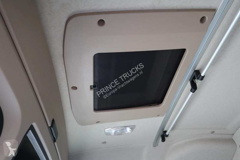 Trekker Mercedes 1846 * Hydraulic * 4x2 *