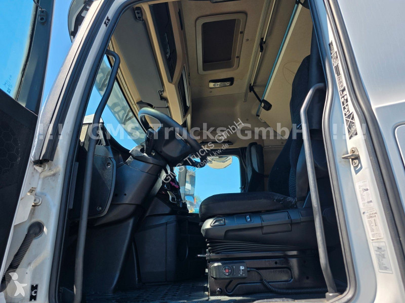 Tracteur Mercedes 1851 / Big Space / Standklima...