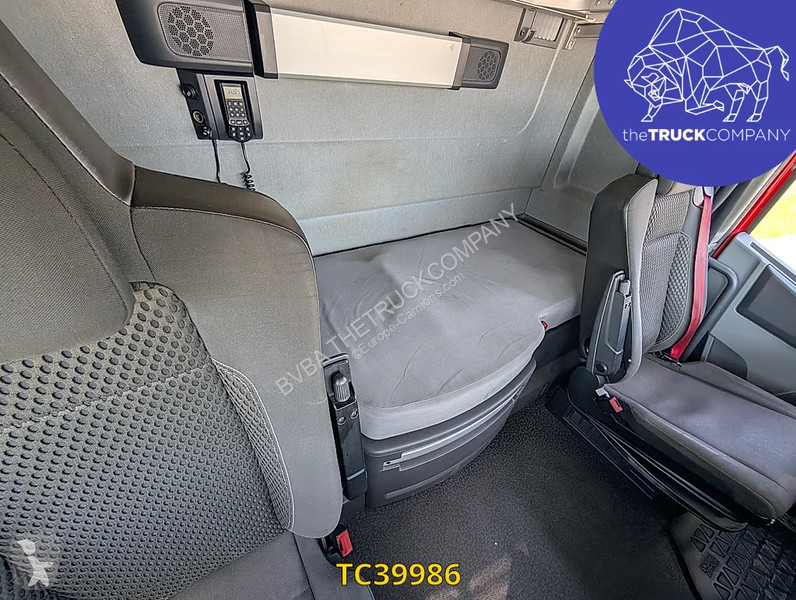 جرار Renault T 480