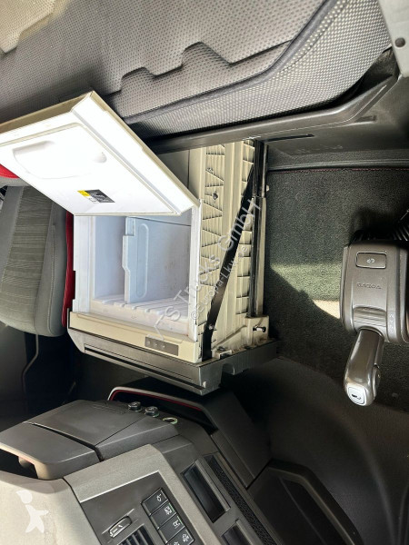 جرار Volvo 500 EU6c 4x2 BL...