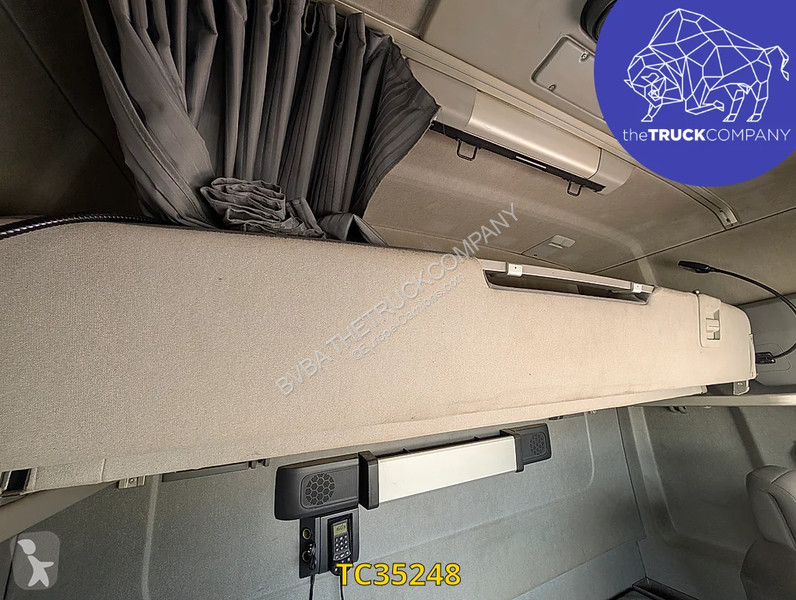 جرار Renault T 480