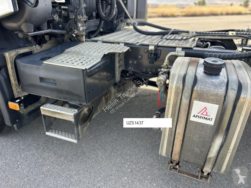 Cabeza tractora Renault T460
