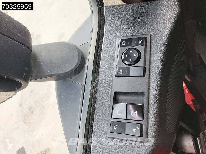 جرار Mercedes 1842 4X2 StreamSpace Mega...