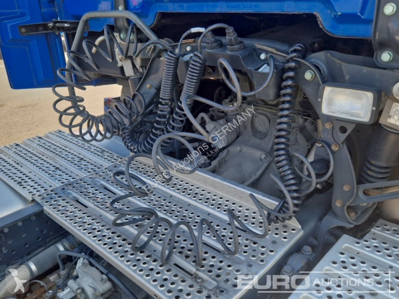جرار Mercedes ACTROS 1845